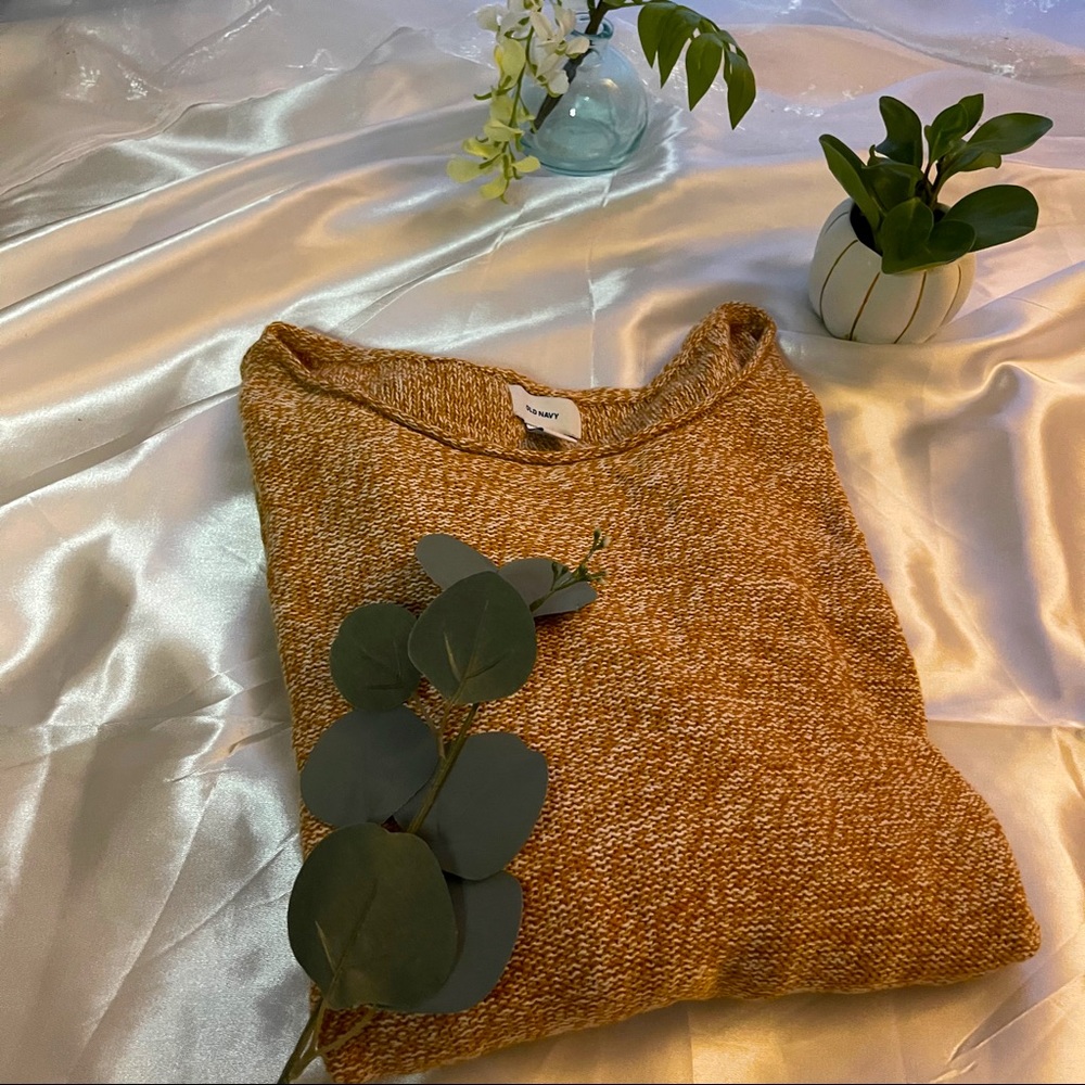 Women’s Knit Sweater